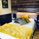 Logis Des Bains Отель Жерарме