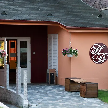 ホテル Logis Des Bains