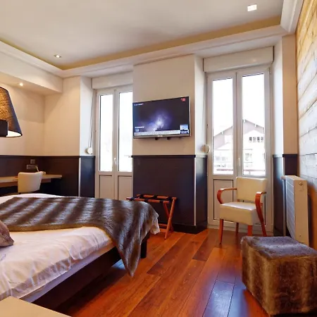 Logis Des Bains ジェラールメ