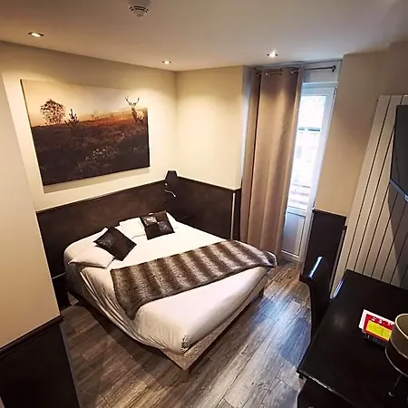 Hotel Logis Des Bains Gérardmer