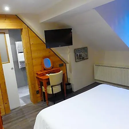 Hotel Logis Des Bains Gérardmer